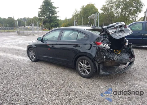 2017 Hyundai Elantra Value Edition из США, поврежденный, VIN 5NPD84LFXHH186274